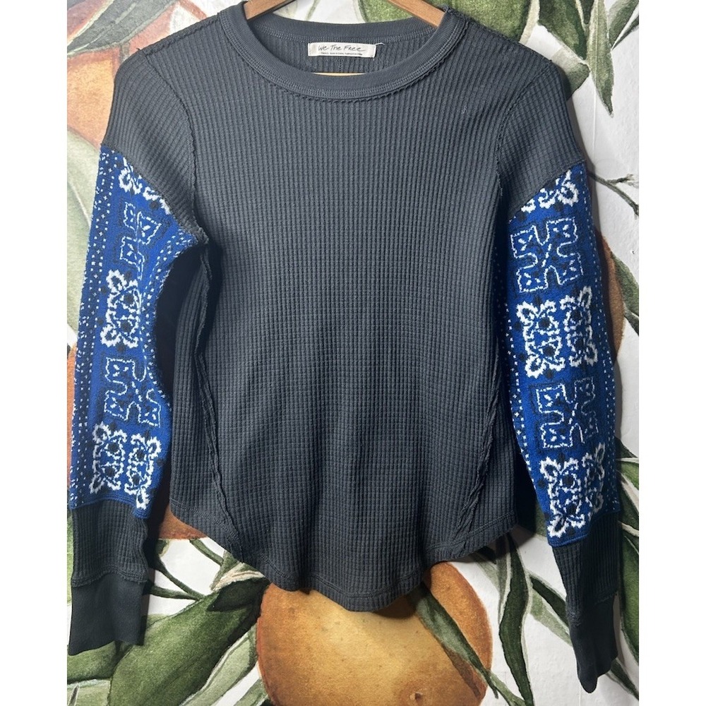 We The Free Small Gray Blue Waffle Knit Long Sleeve Shirt‎ Top Thumbholes